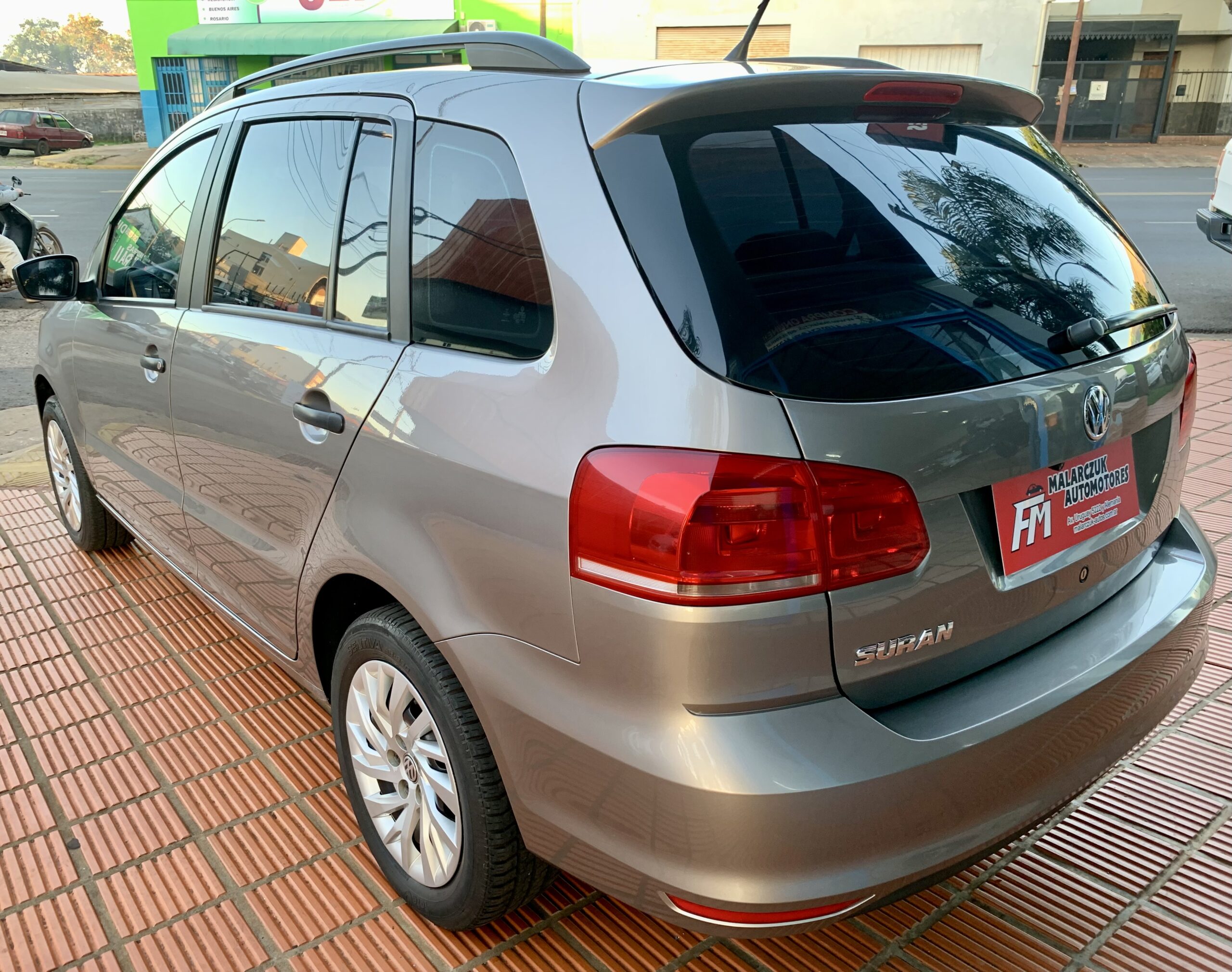 VOLKSWAGEN SURAN - Imagen 8
