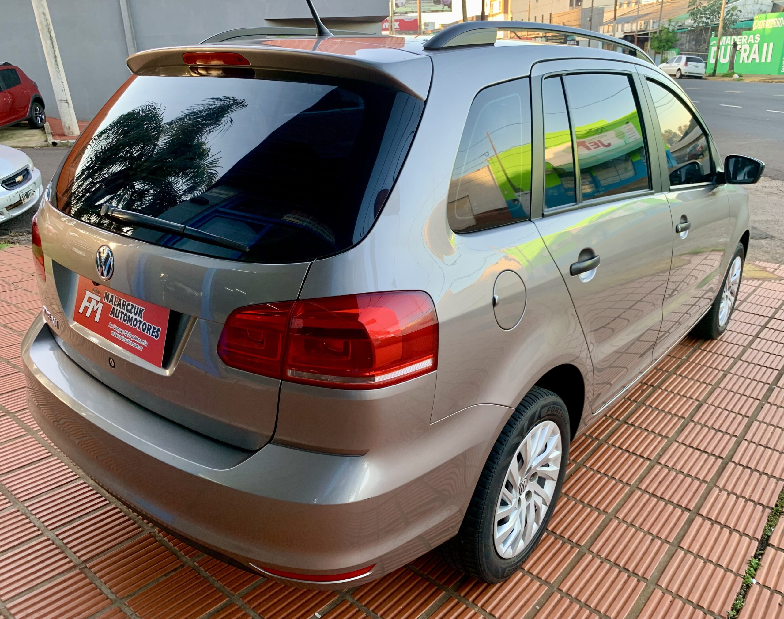 VOLKSWAGEN SURAN - Imagen 9